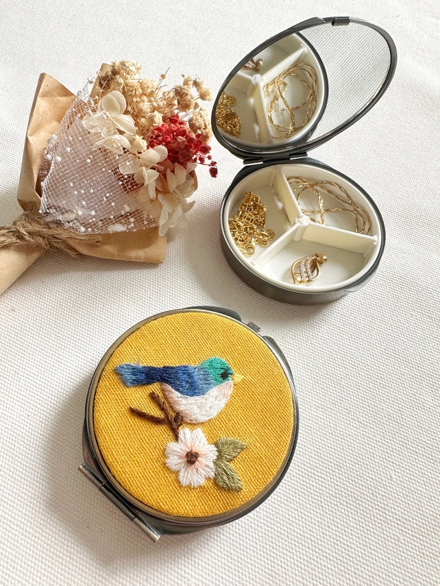Floral Embroidered Jewelry Box W/ Mirror