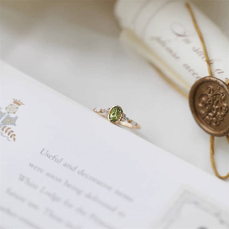 Vintage Oval Peridot Ring
