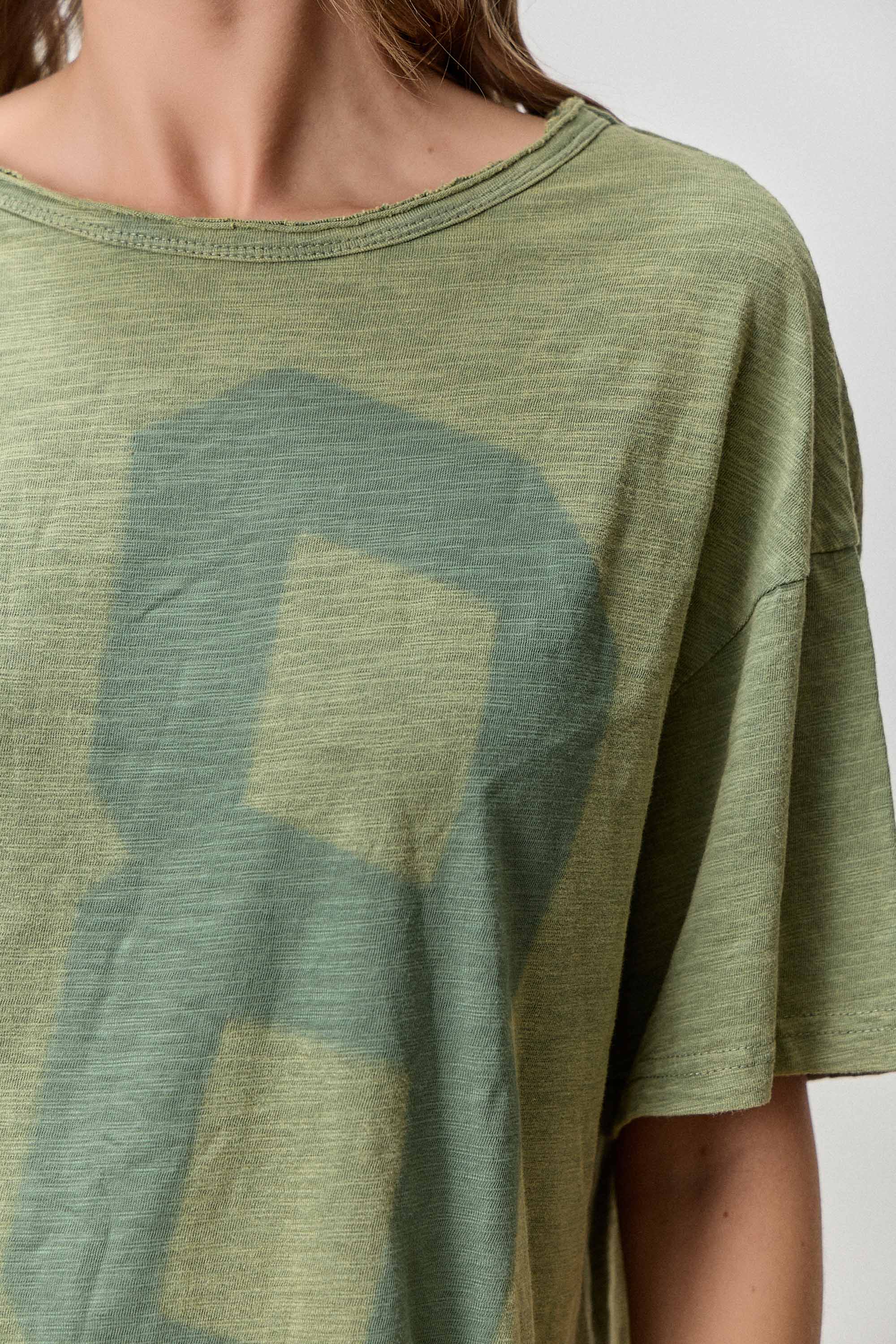 SportsBall 18 Oversized Tee