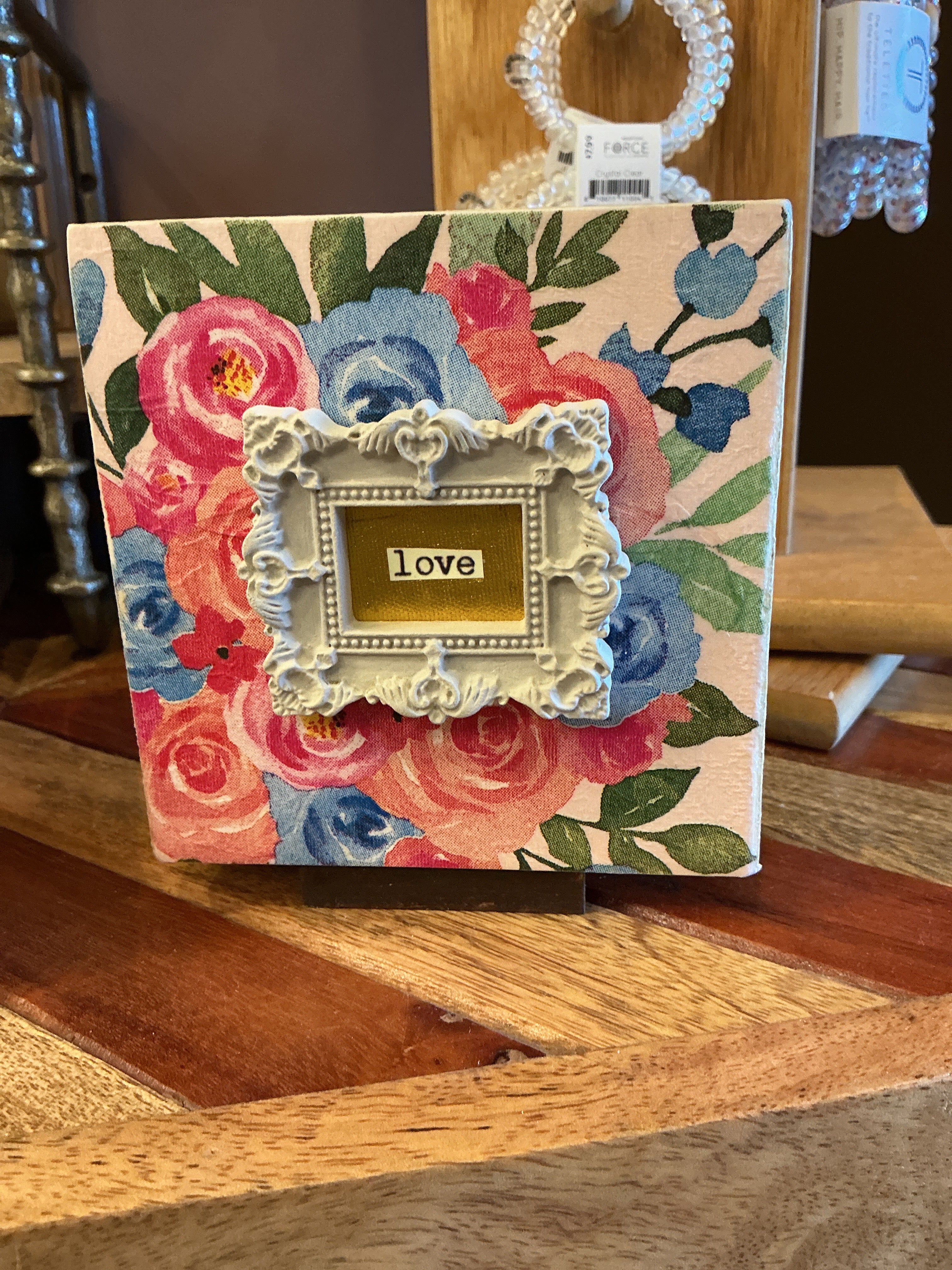 HBC Love Floral/Page Square Art