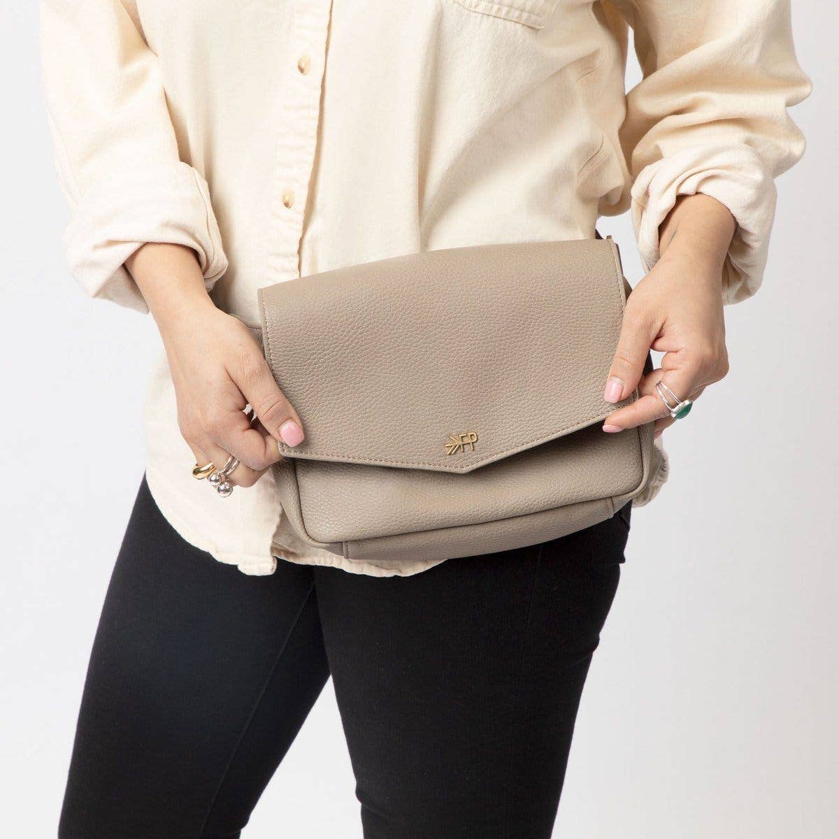 Ashen Fanny Pack