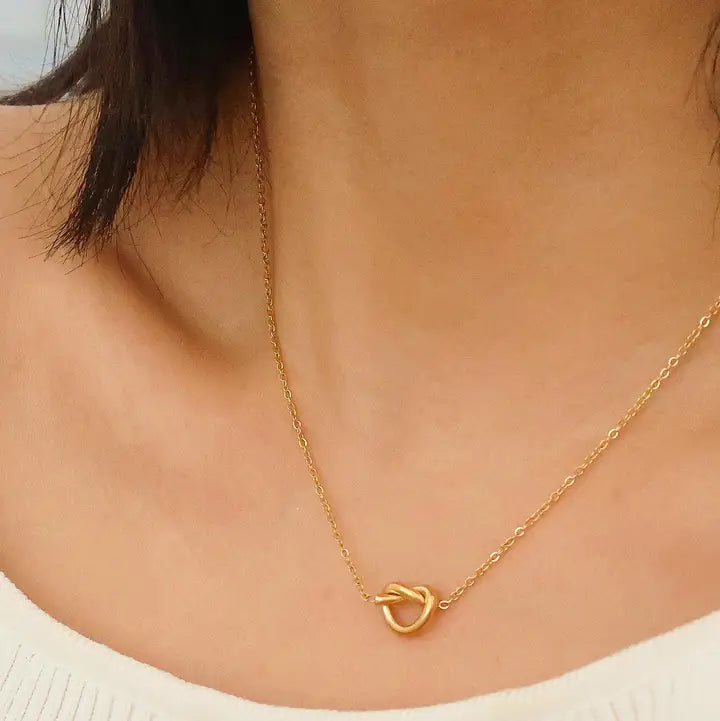 Aimee Petite Heart Necklace