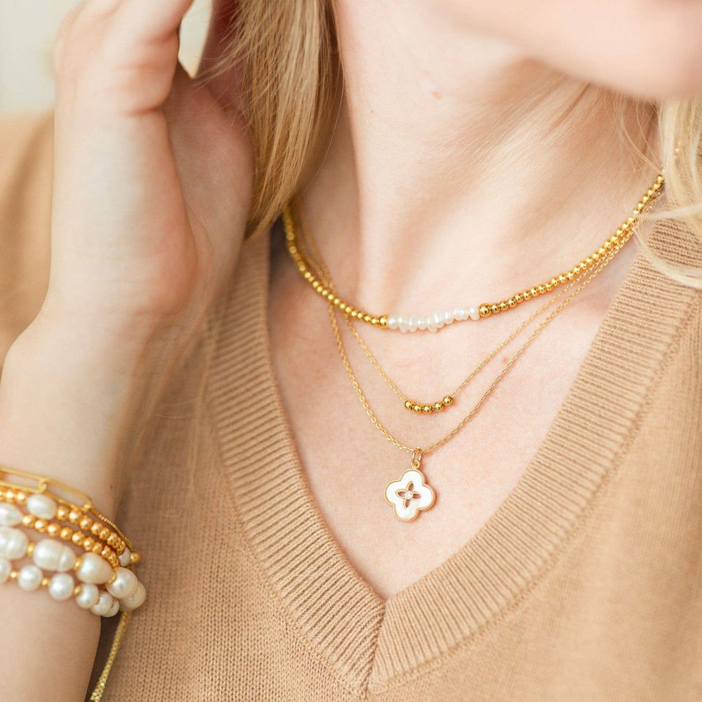 Clover Shell Necklace